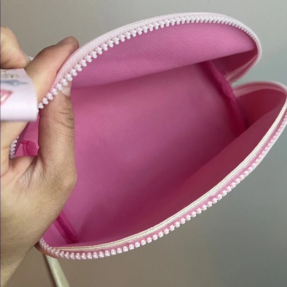 Hello Kitty Pink Starry Cosmetics Bag set (2)